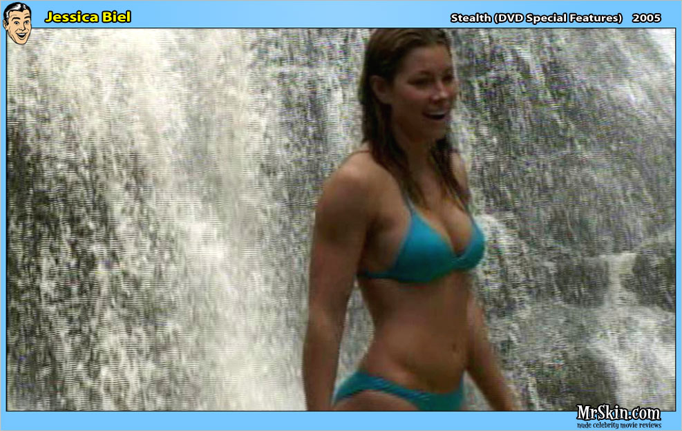 Jessica Biel Strips For Movie